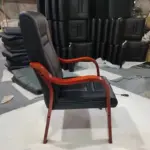 Executive office visitor seat - Image 4