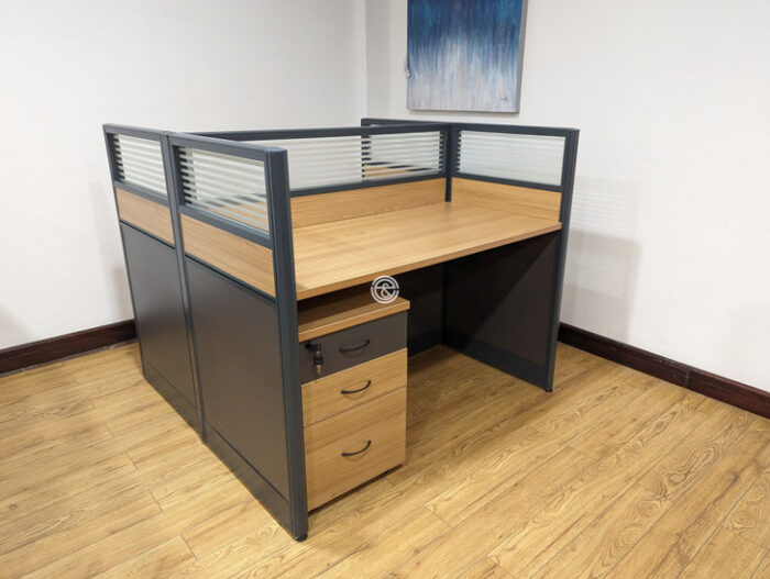 PXL_20230516_113833239__62347.jpg 4-Way modular office workstation - Image 4